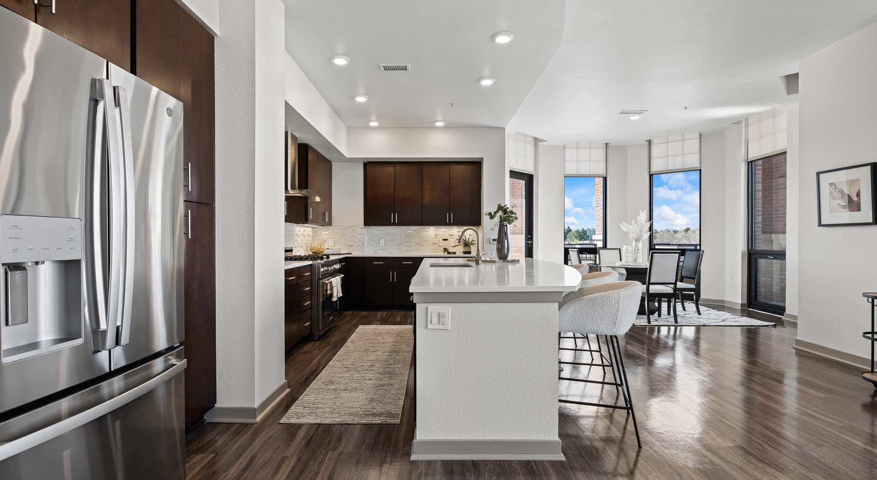 under cabinet lighting in large kitchen